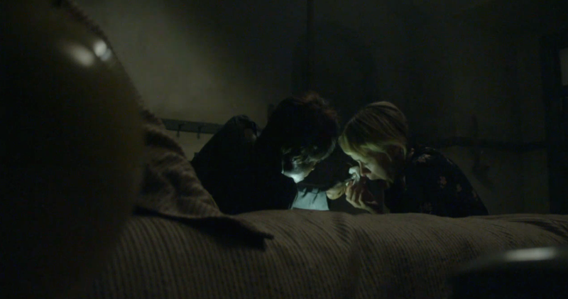 (Adina Porter, Sarah Paulson) (Screenshot: FX)